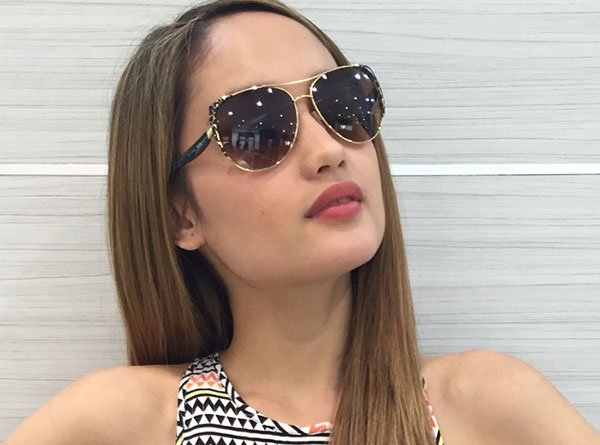 Cinta Laura