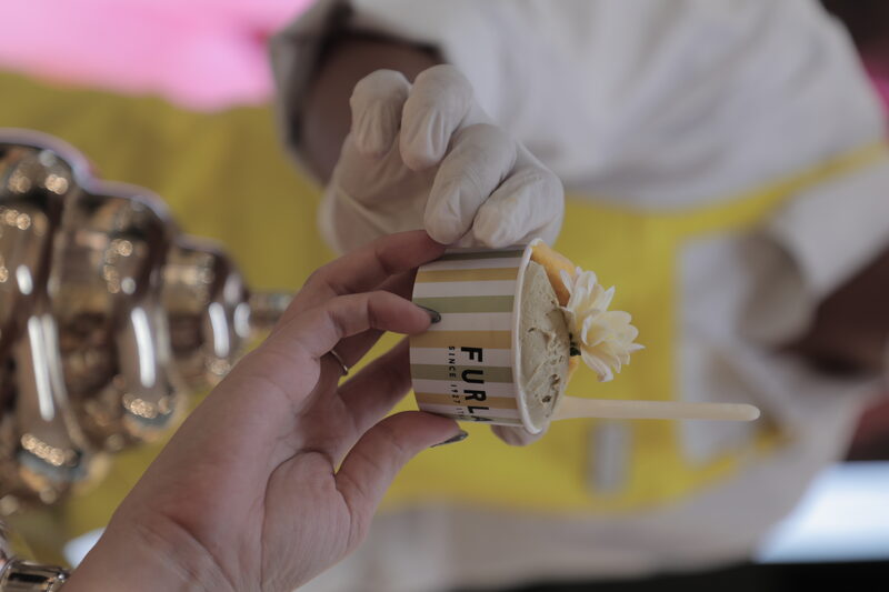 Furla gelato cart