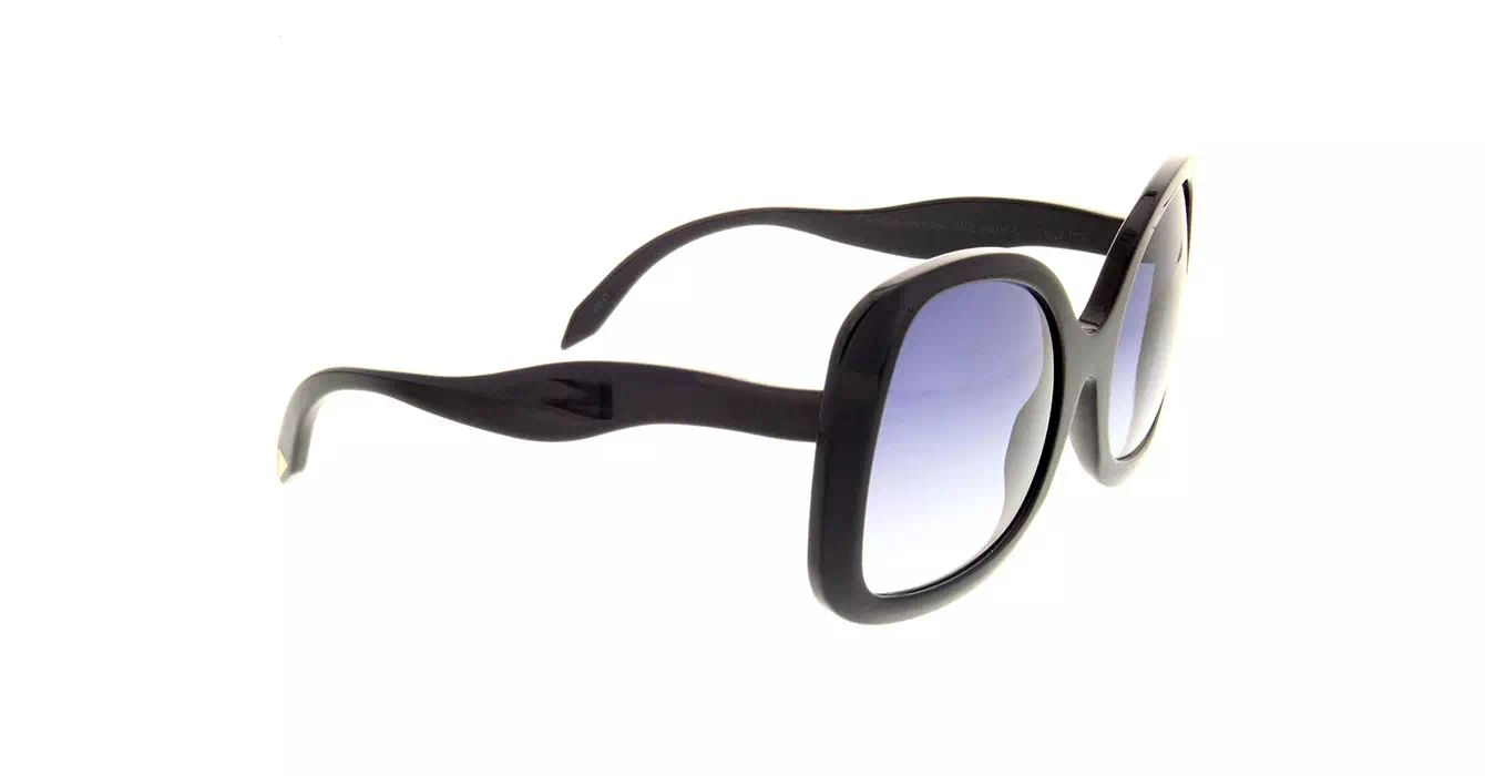 VictoriaBeckham VBS126 col C1