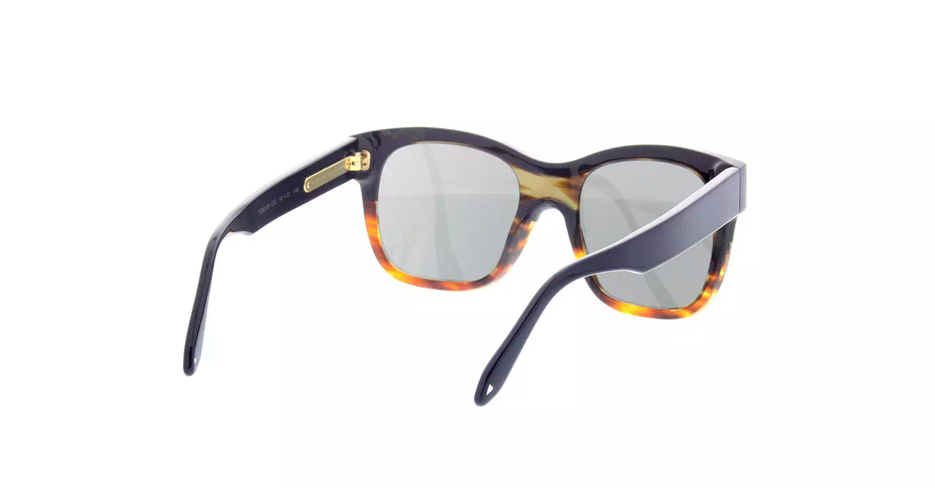 VictoriaBeckham VBS105 col C03