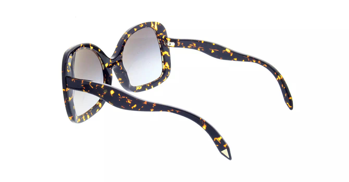 VictoriaBeckham VBS126 col C2