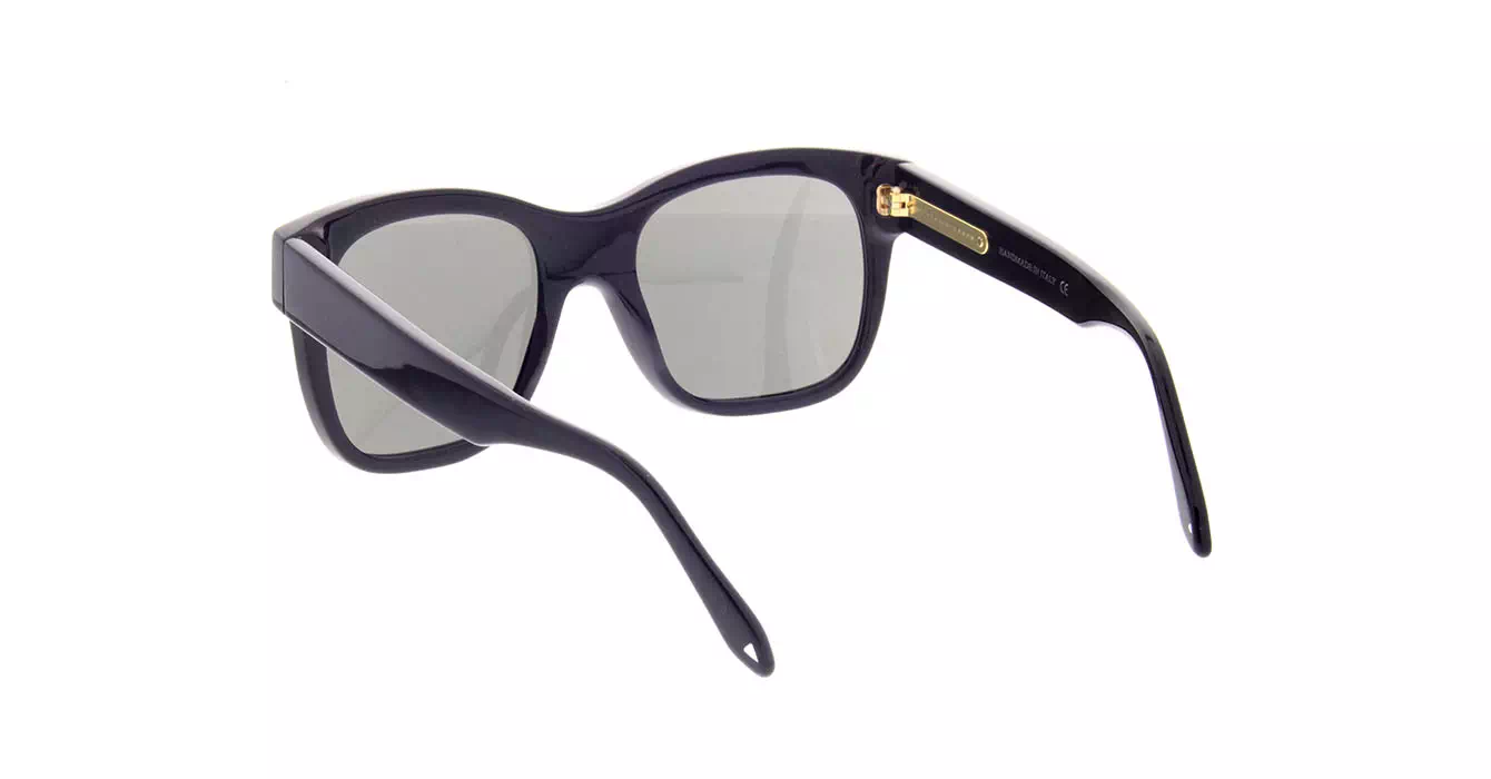 VictoriaBeckham VBS105 col C01