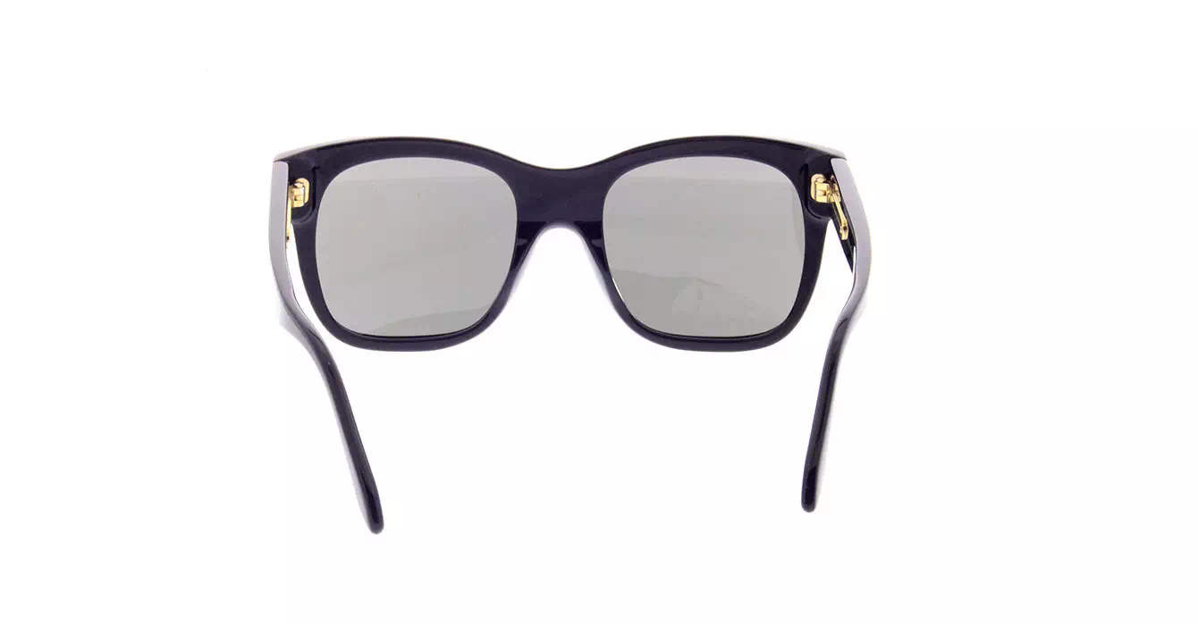 VictoriaBeckham VBS105 col C01