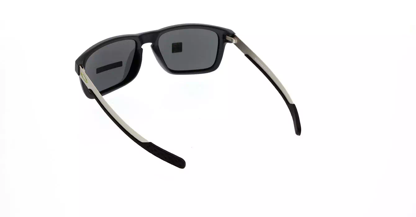 Oakley Prizm (A) Holbrook Mix Steel W/prizm Blk Irid (OO9385-05) s57