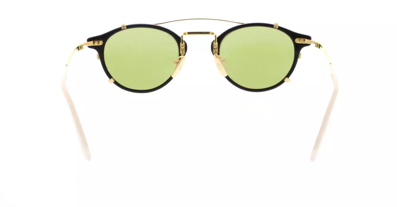 Gucci GG0229S col 001 s46