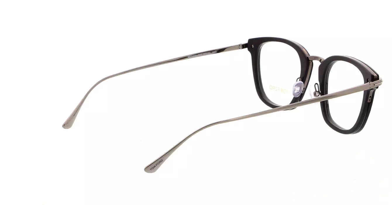 Tom Ford FT5496 col 005