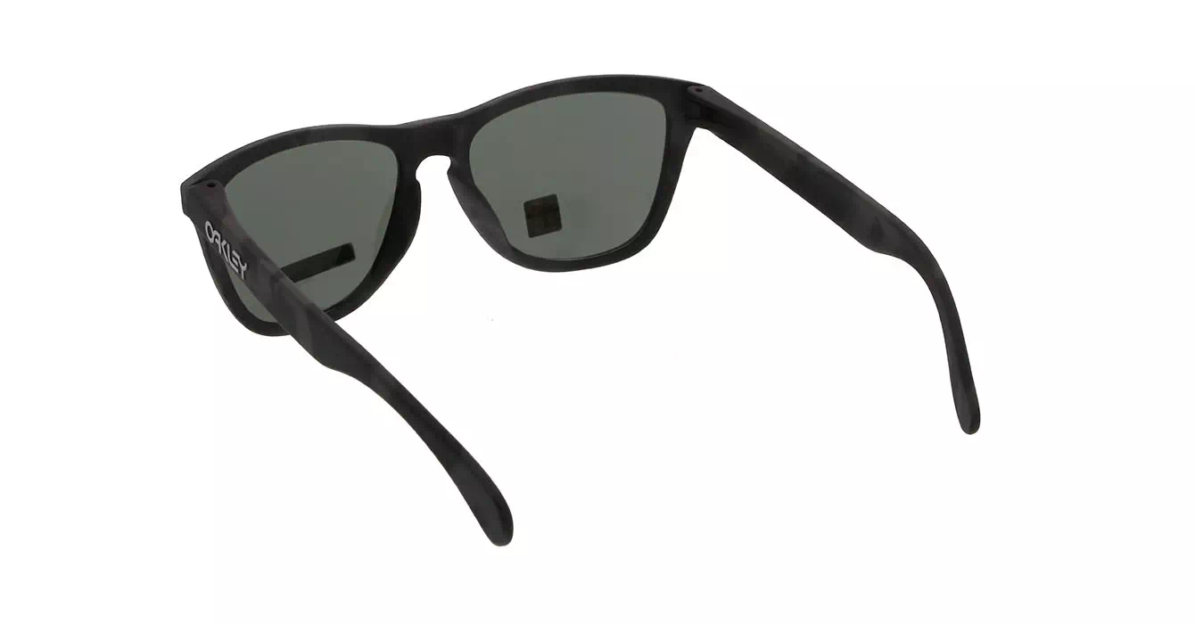 Oakley (A) Frogskin Black Camo W/prizm Blk Irid (OO9245-65) s54