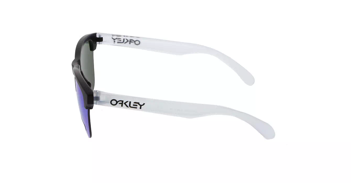 Oakley Frogskins Lite Matte Blk/matte Clear W/prizm Sapph Irid (OO9374-02) s63