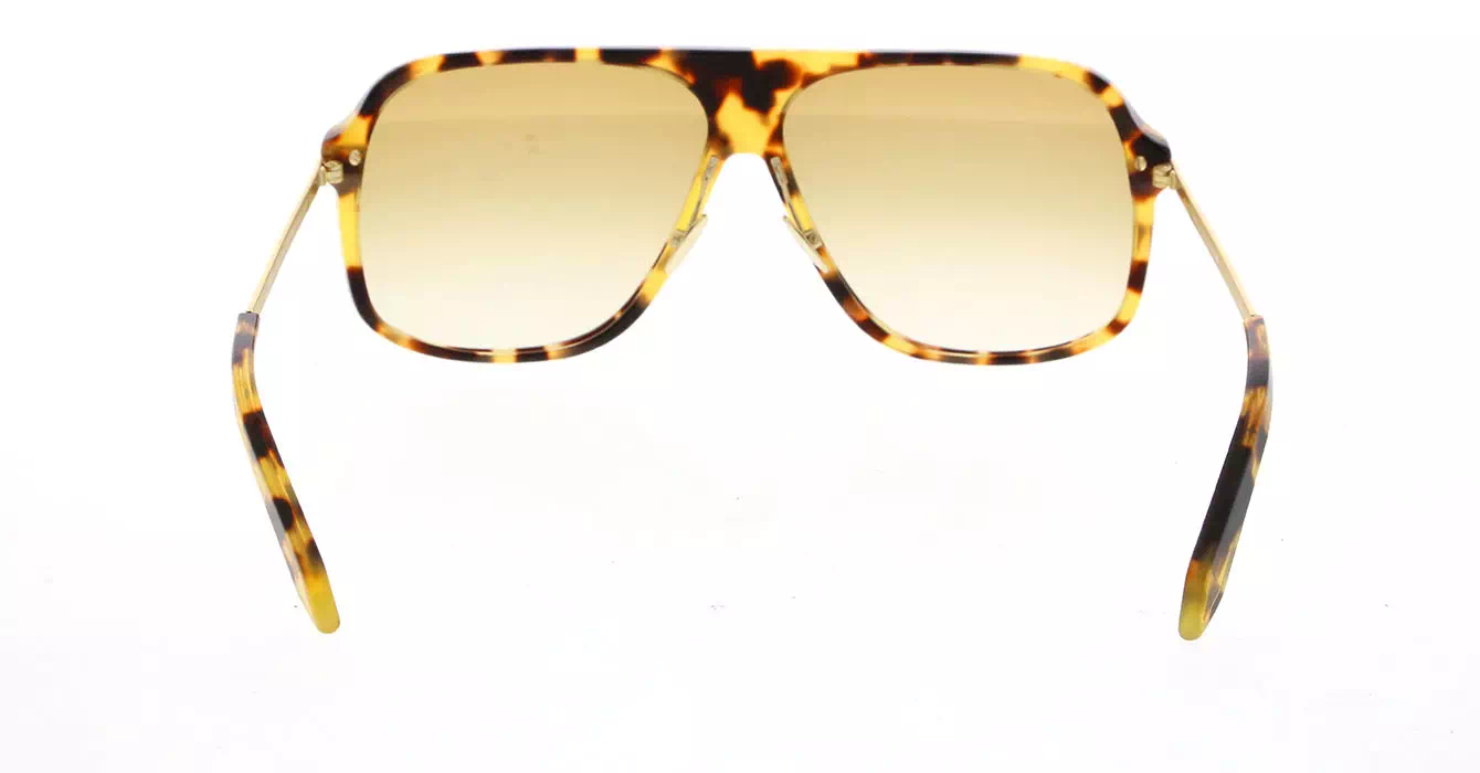 VictoriaBeckham VBS143 col C03