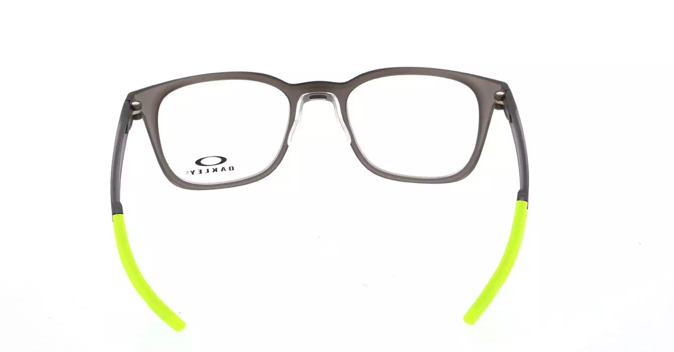 Oakley Milestone Stngrysmke/retinab (OX8093-06) s49