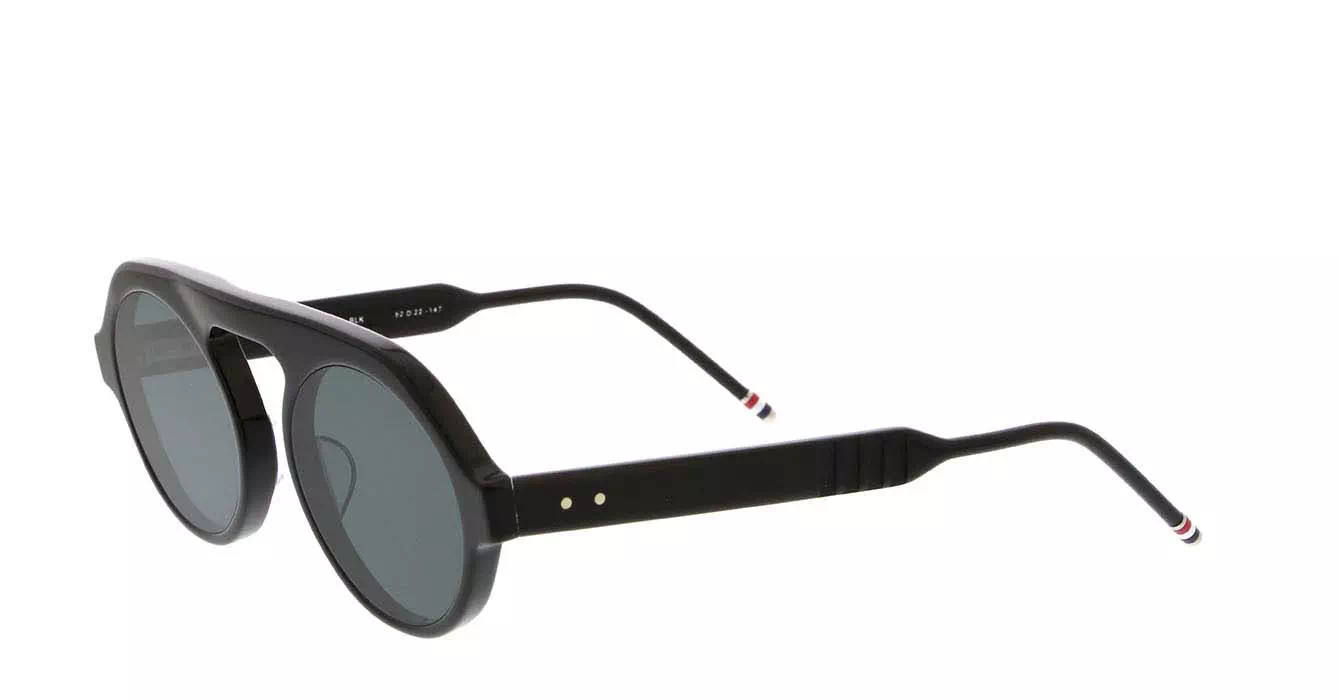 Thom Browne TBS413 col 01AF W/BLK