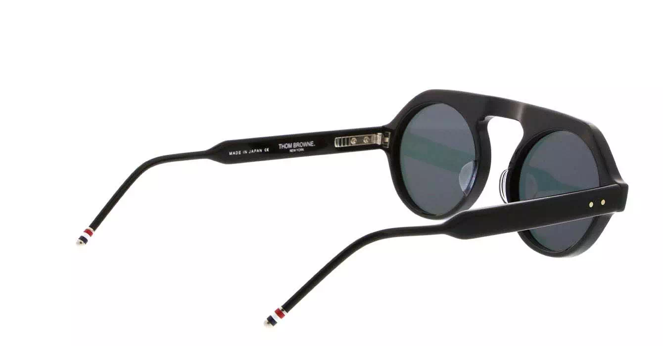 Thom Browne TBS413 col 01AF W/BLK