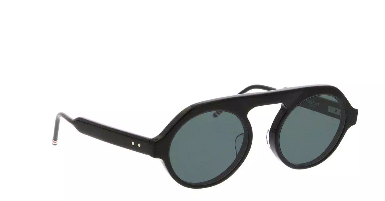 Thom Browne TBS413 col 01AF W/BLK