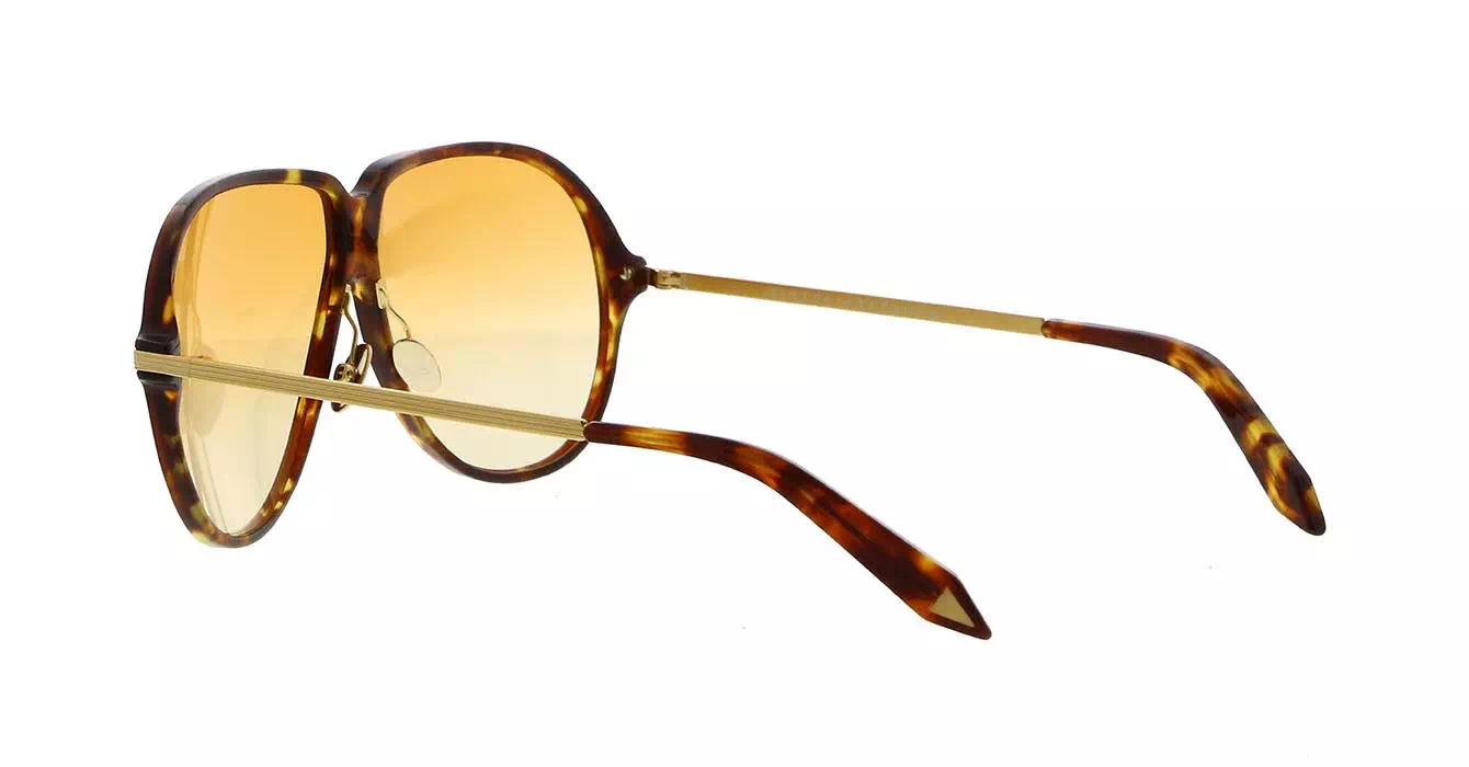 VictoriaBeckham VBS140 02