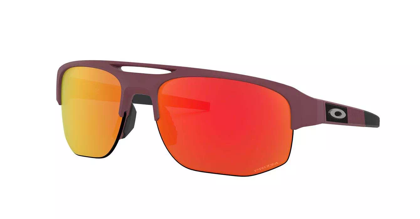 Oakley Prizm Mercenary (A) Matte Vampirella W/ Prizm Ruby (OO9424F-02) s68