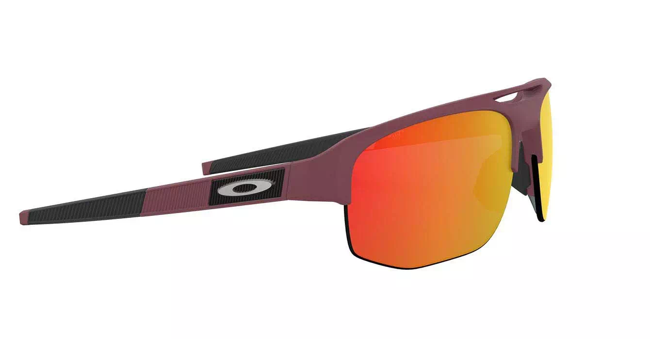 Oakley Prizm Mercenary (A) Matte Vampirella W/ Prizm Ruby (OO9424F-02) s68