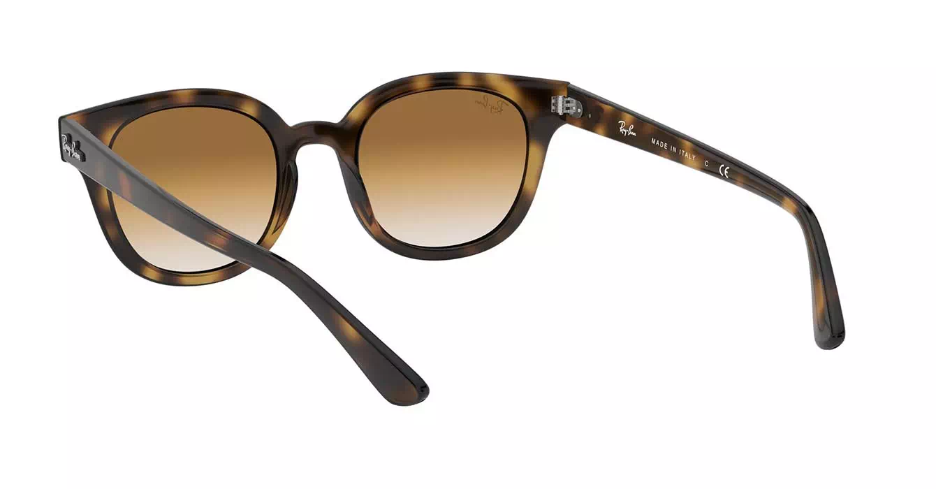 Ray-Ban RB4324F 710/51 s50