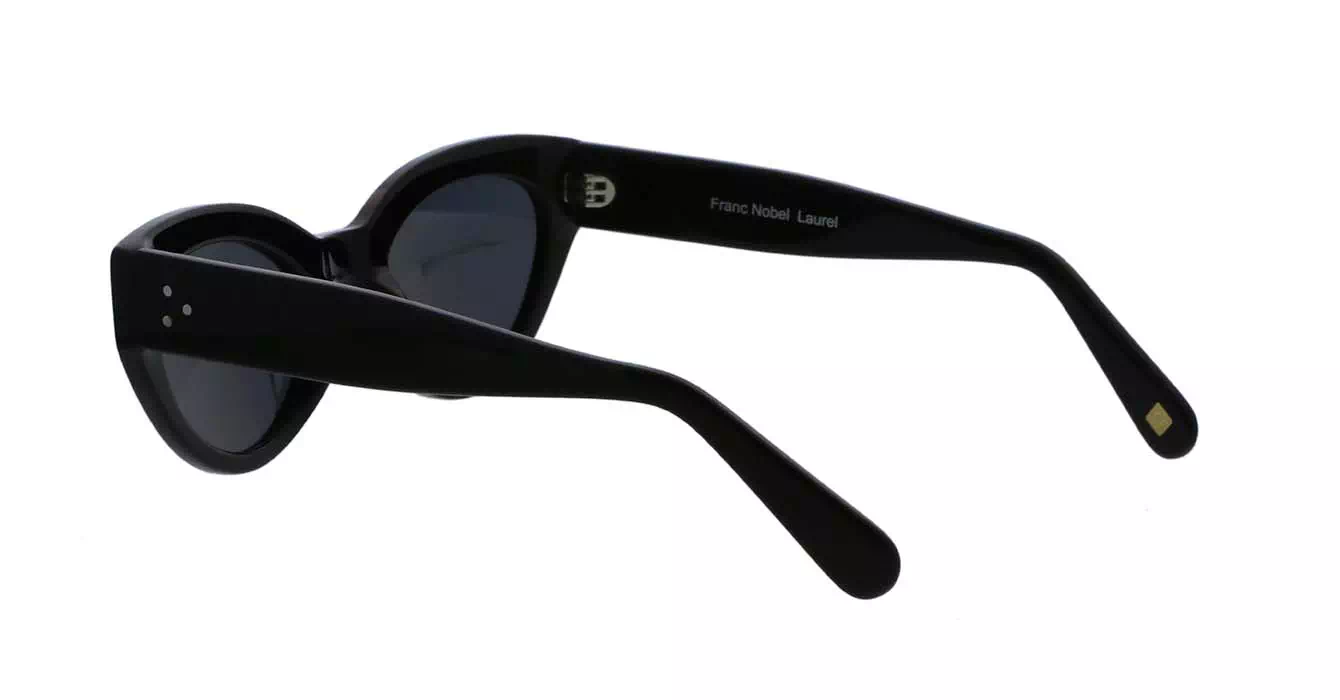 Franc Nobel AT8166 C01 s51 LAUREL