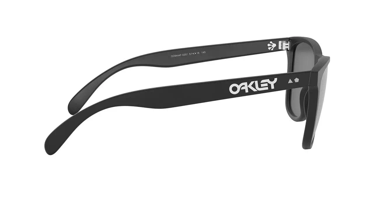 Oakley Frogskins 35th (A) Matte Blk W/prizm Blk Irid (OO9444F-02) s57