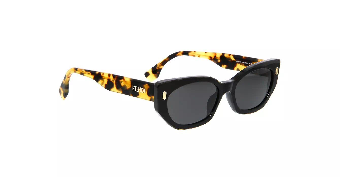 Fendi FE40018I 01A s54