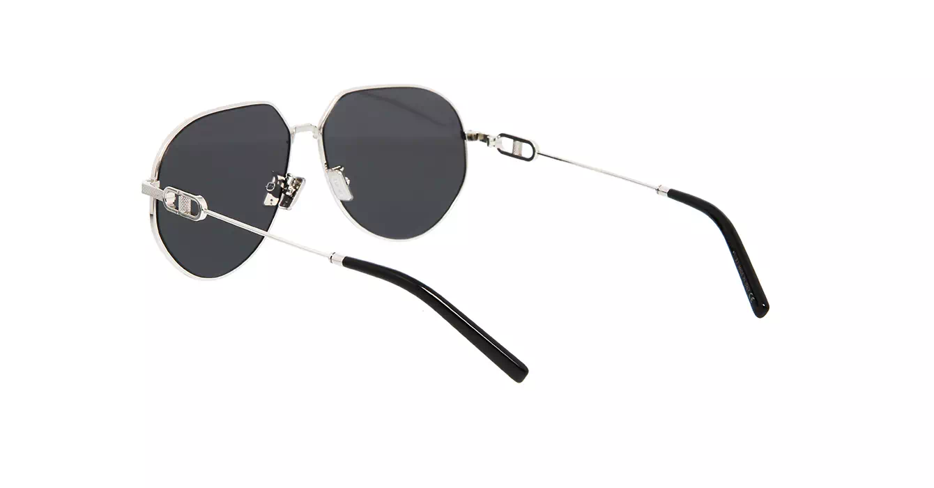 Dior CD Link A1U DM40026U F0A0 s61