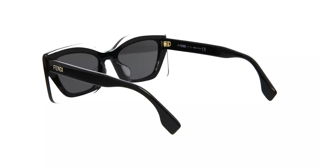 Fendi FE40034U 01A s53