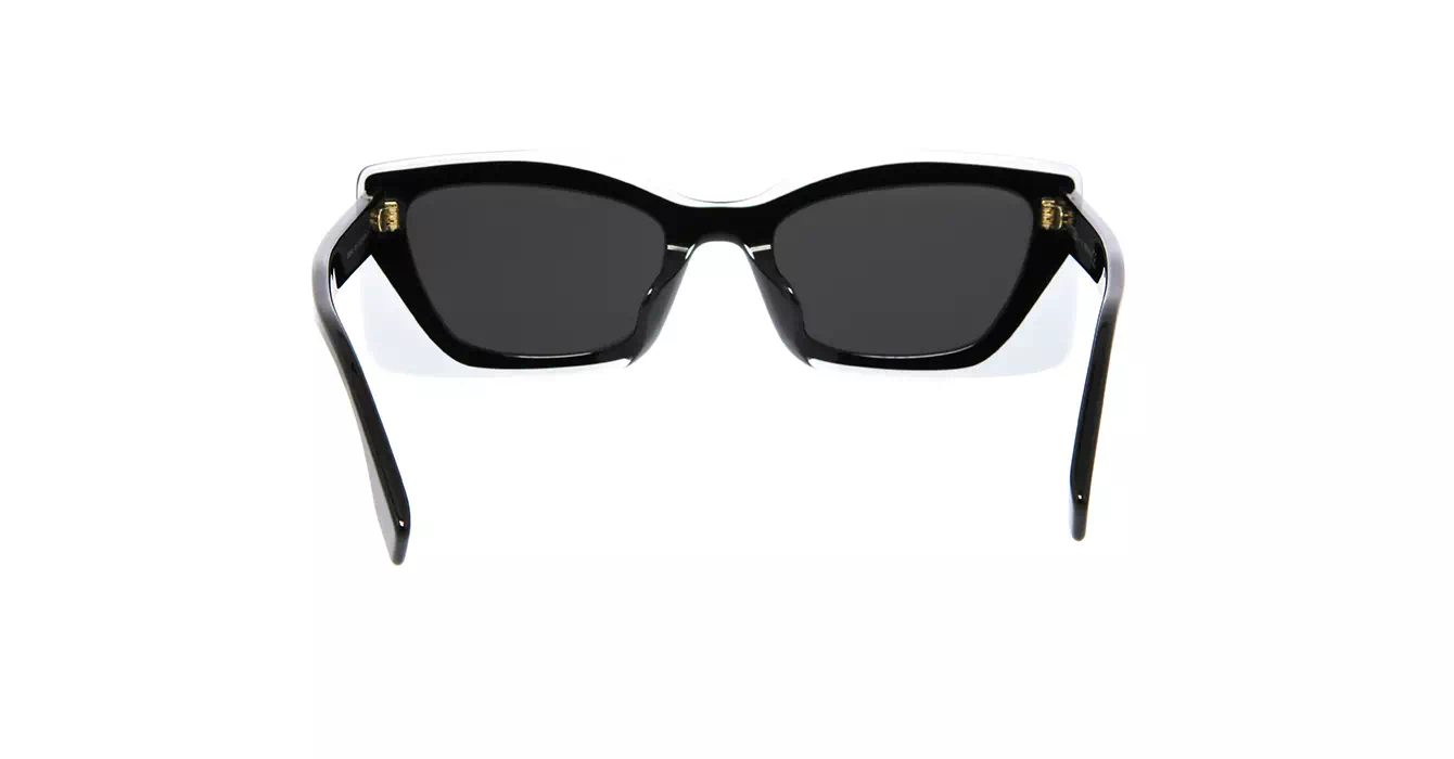 Fendi FE40034U 01A s53