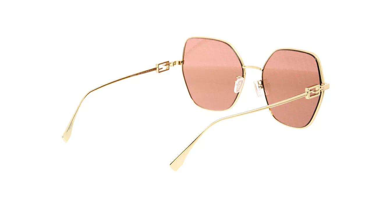 Fendi FE40033U 10U s59