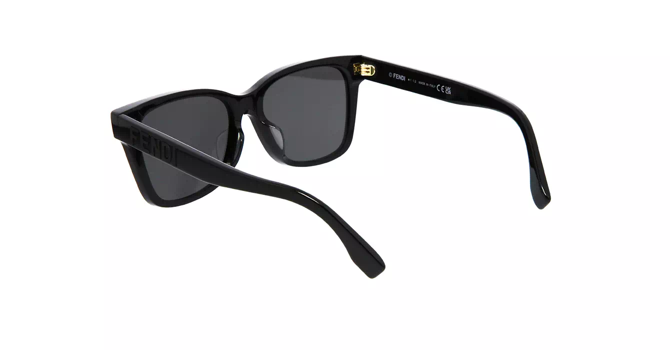Fendi FE40046U 01A s54