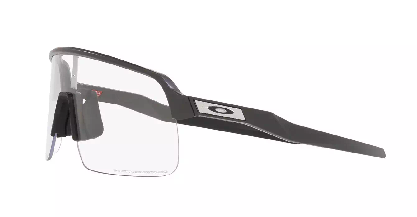 Oakley Sutro Lite (A) Matte Carbon W/ Clear Photochromic (OO9463A-18) s39
