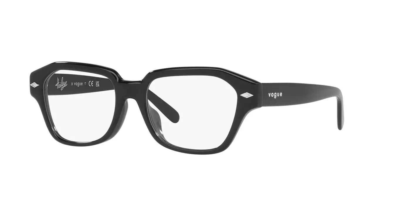 Vogue VO5447F W44 s51