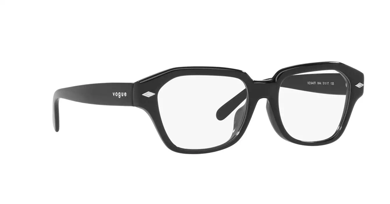 Vogue VO5447F W44 s51