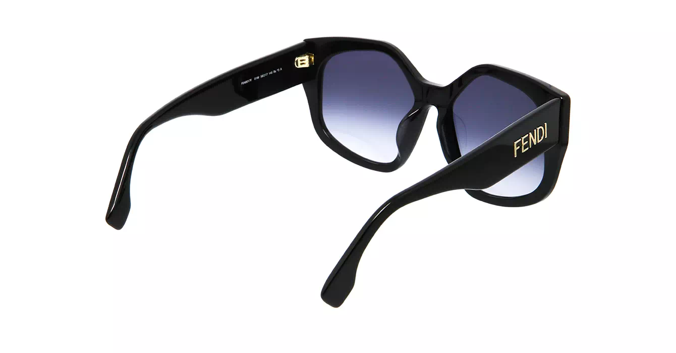Fendi FE40017F 01W s56