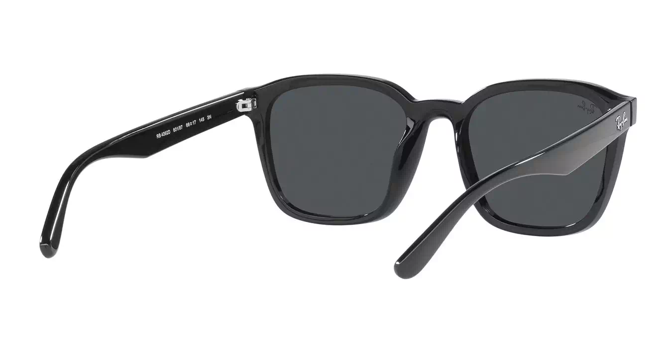 Ray-Ban RB4392D 601/87 s66