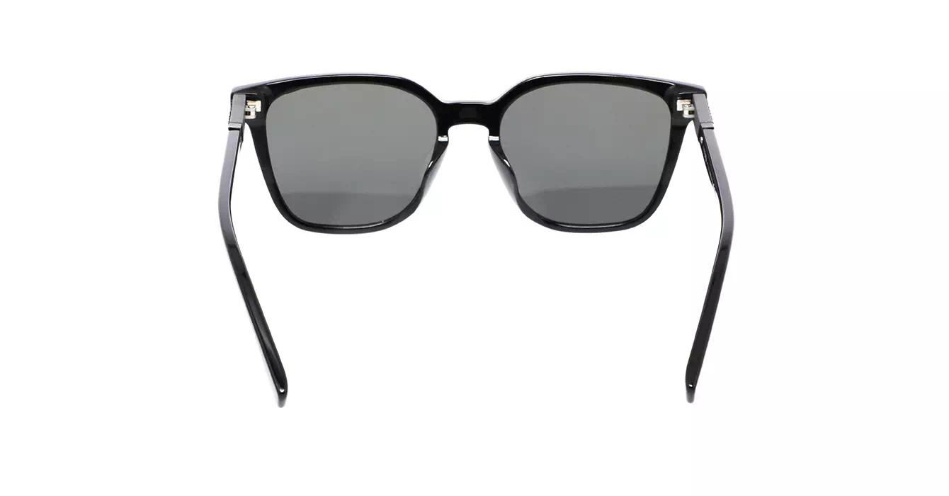 Fendi FE40057U 01A s53