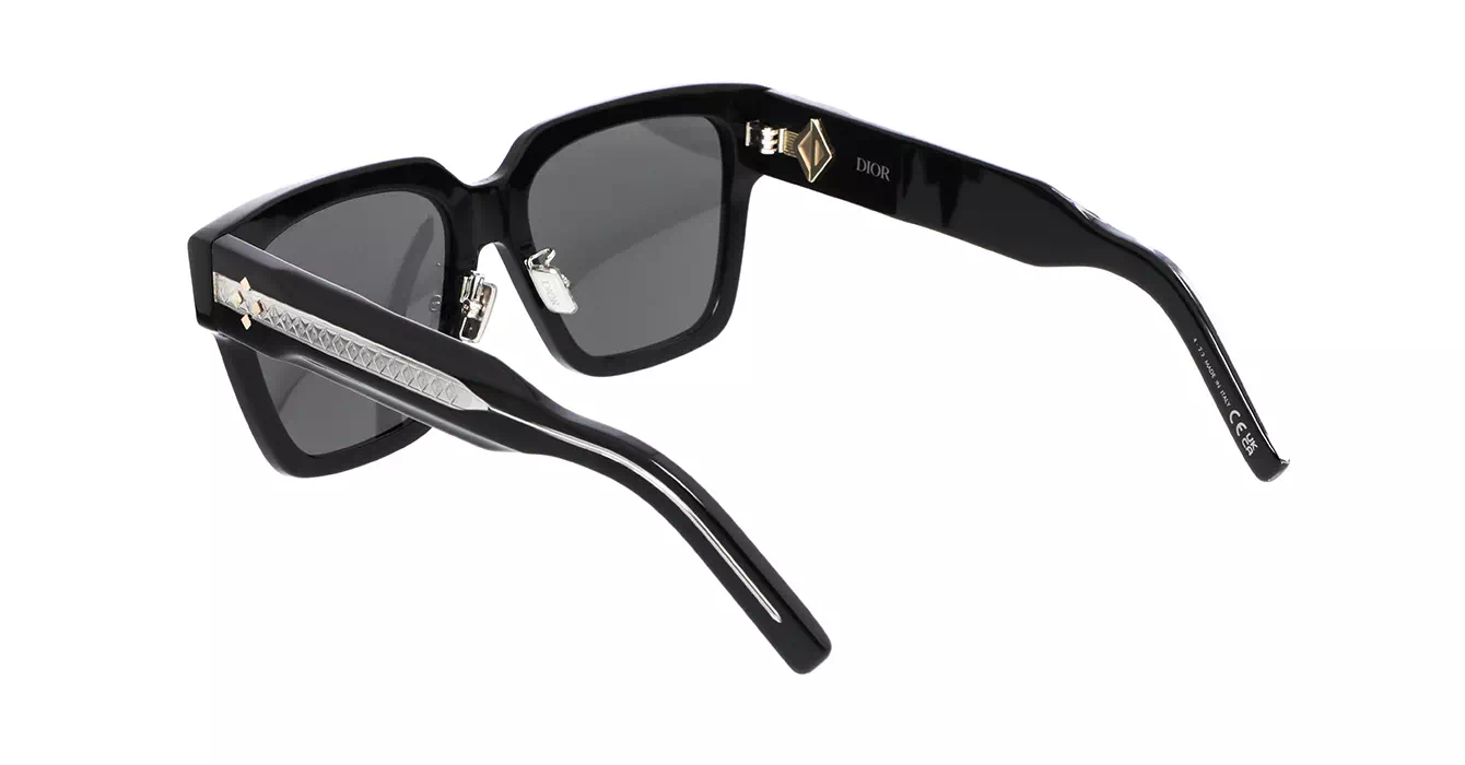 Dior CD Diamond S3F DM40084F 10A0 s55