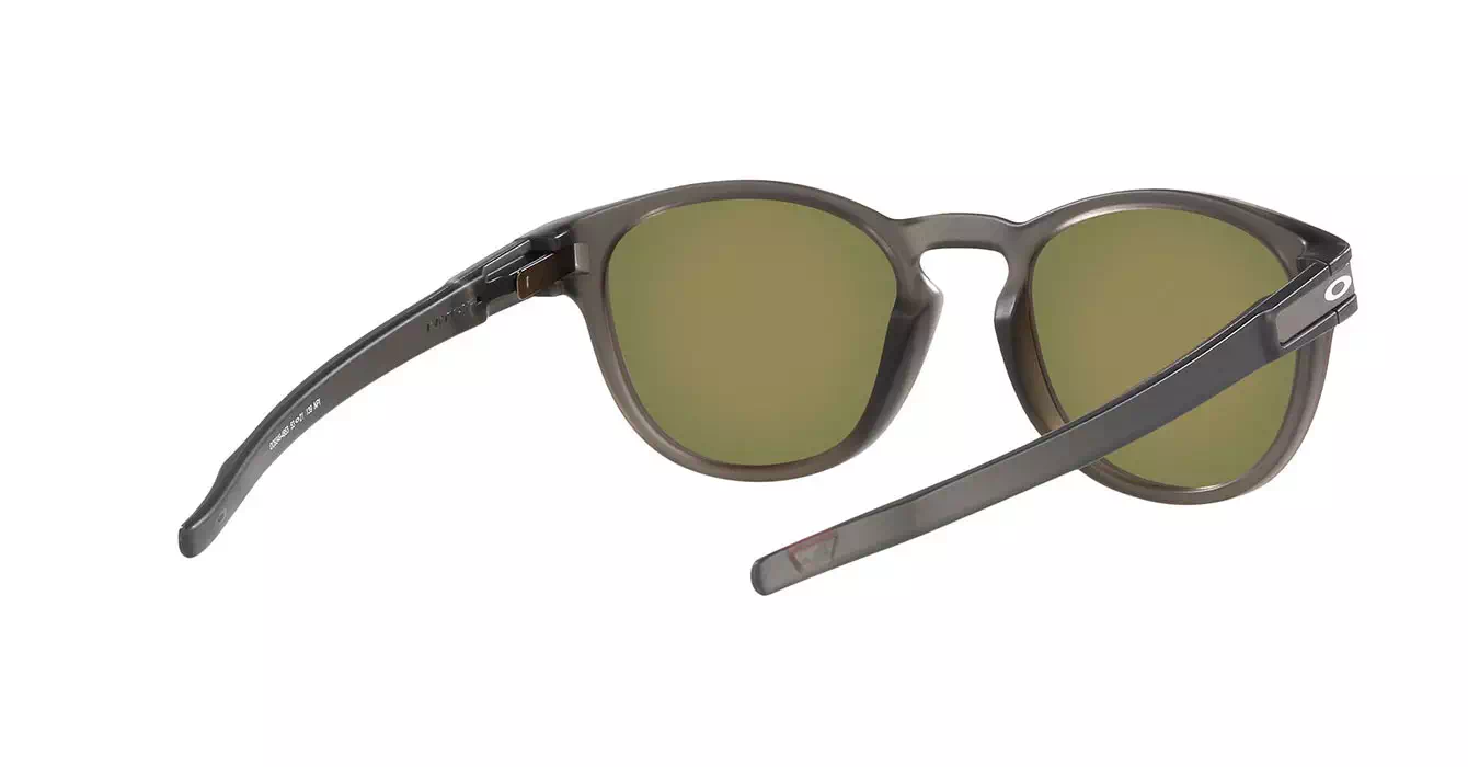 Oakley Latch (A) Matte Grey Smoke W/ Prizm Ruby Polar (OO9349-49) s53