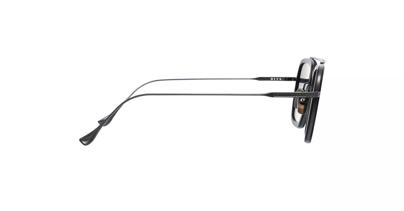Dita 7806 N FLIGHT 006 s52