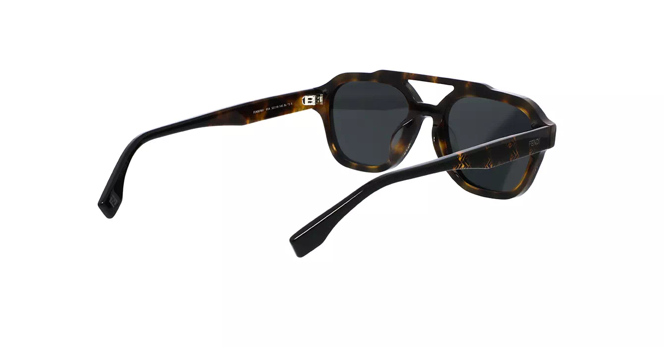 Fendi FE40076U 01A s52