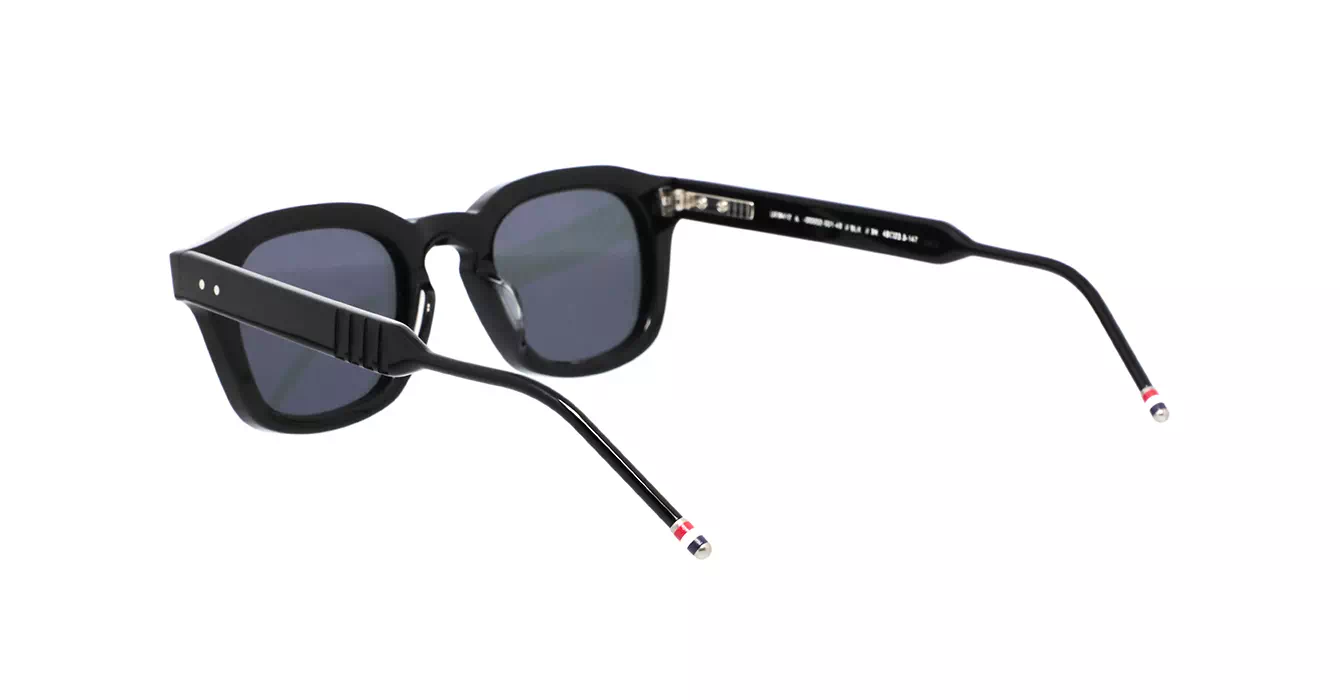 Thom Browne UES412A-G0002 001 BLK s48