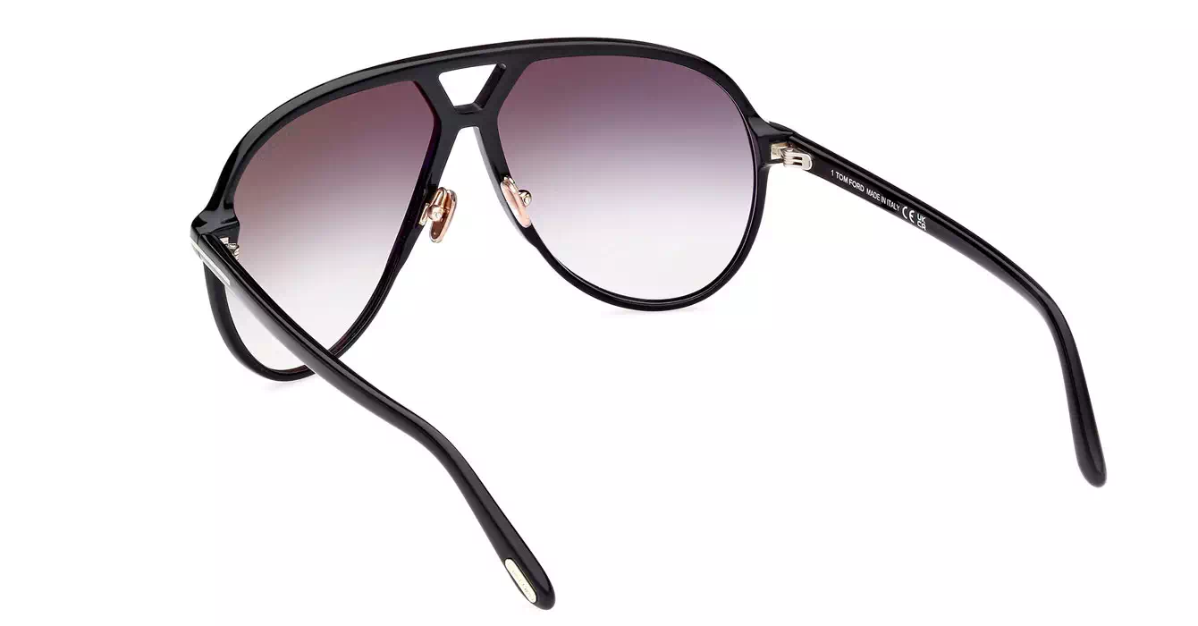 Tom Ford FT1061 01B s64 BERTRAND