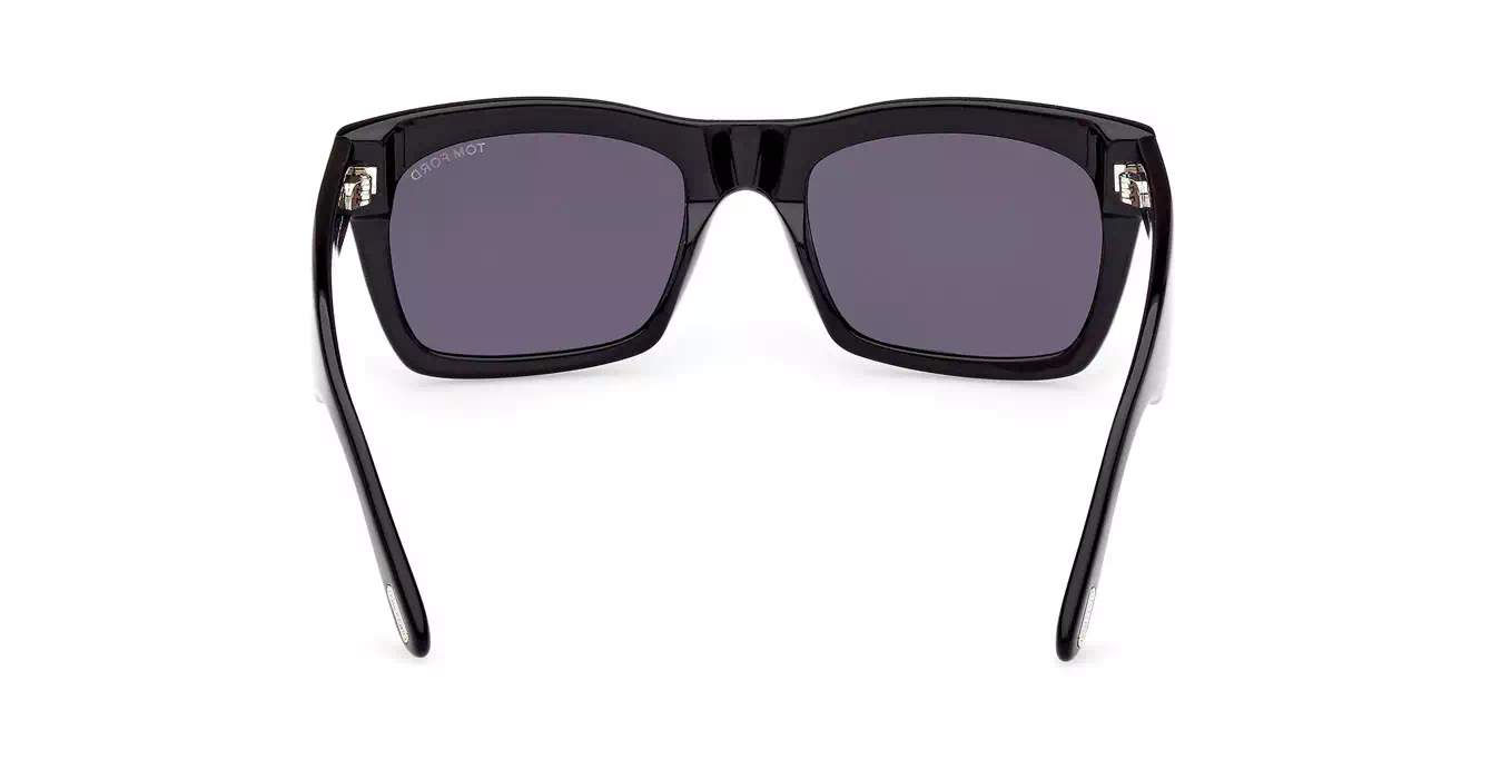 Tom Ford FT1062 01A s56 NICO