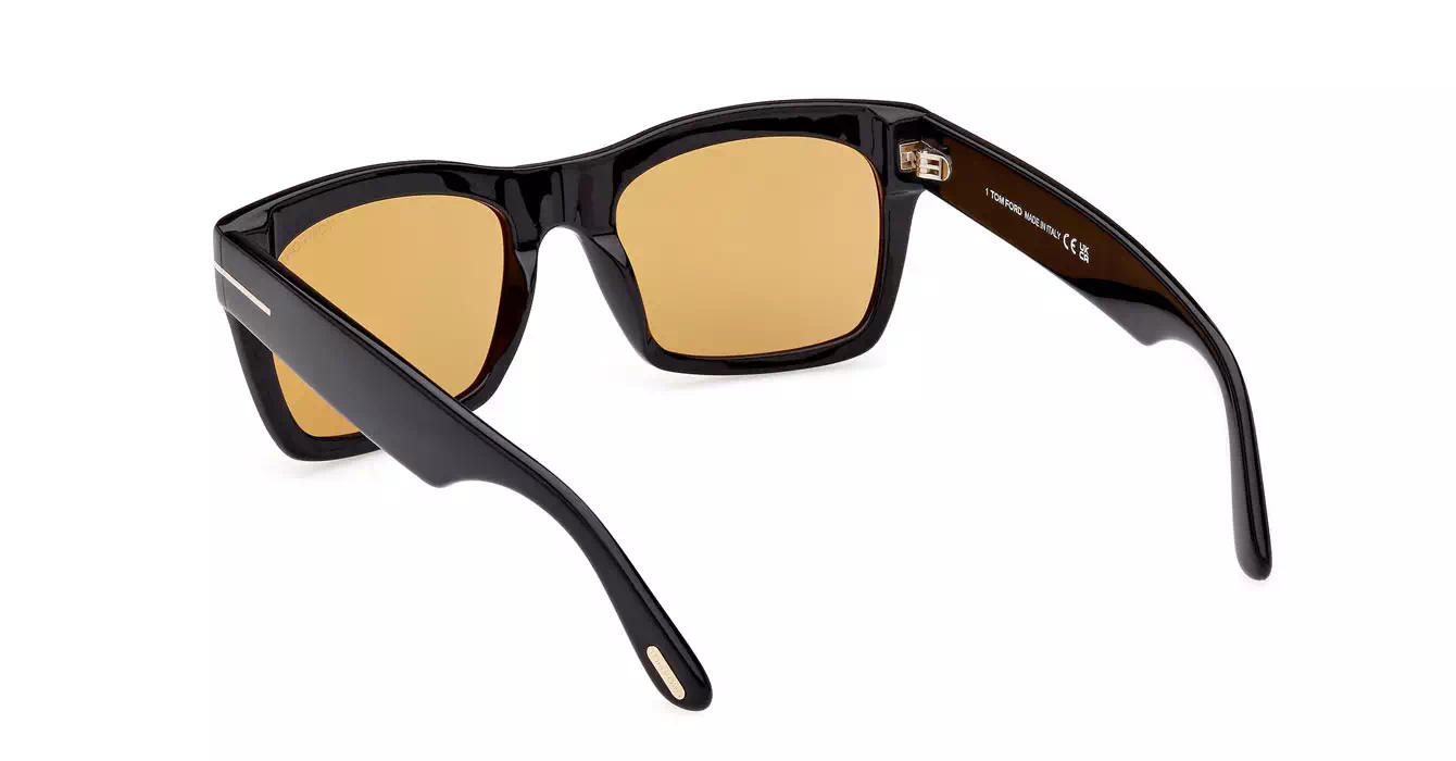 Tom Ford FT1062 01E s56 NICO