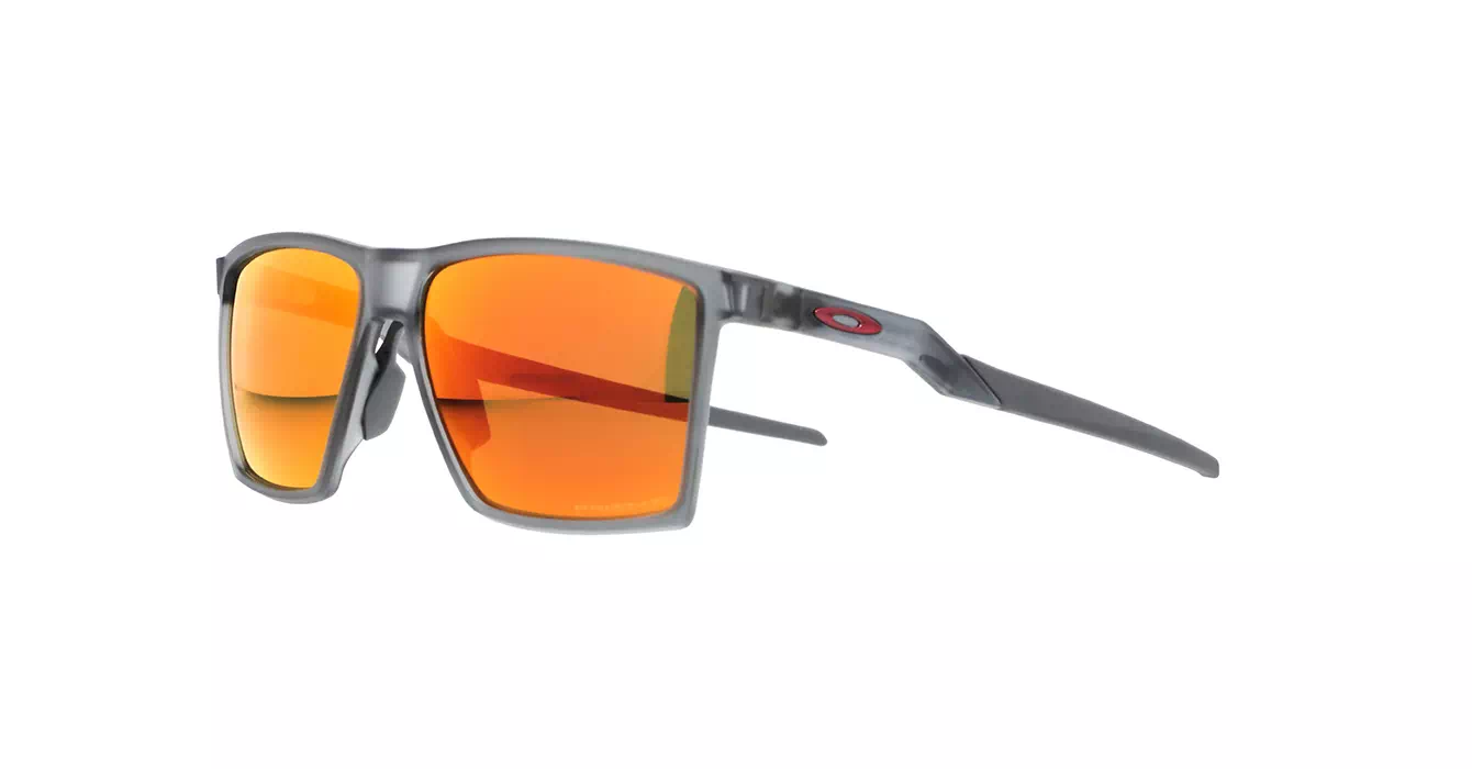 Oakley Futurity Sun Satin Grey Smoke W/ Prizm Ruby Polar (OO9482-04) s57