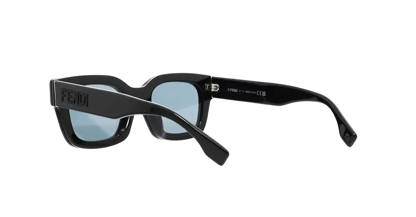 Fendi FE40119F 01V s53