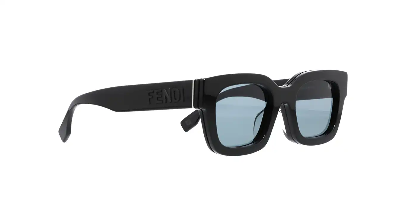 Fendi FE40119F 01V s53