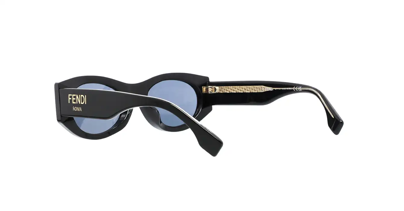 Fendi FE40125F 01V s53