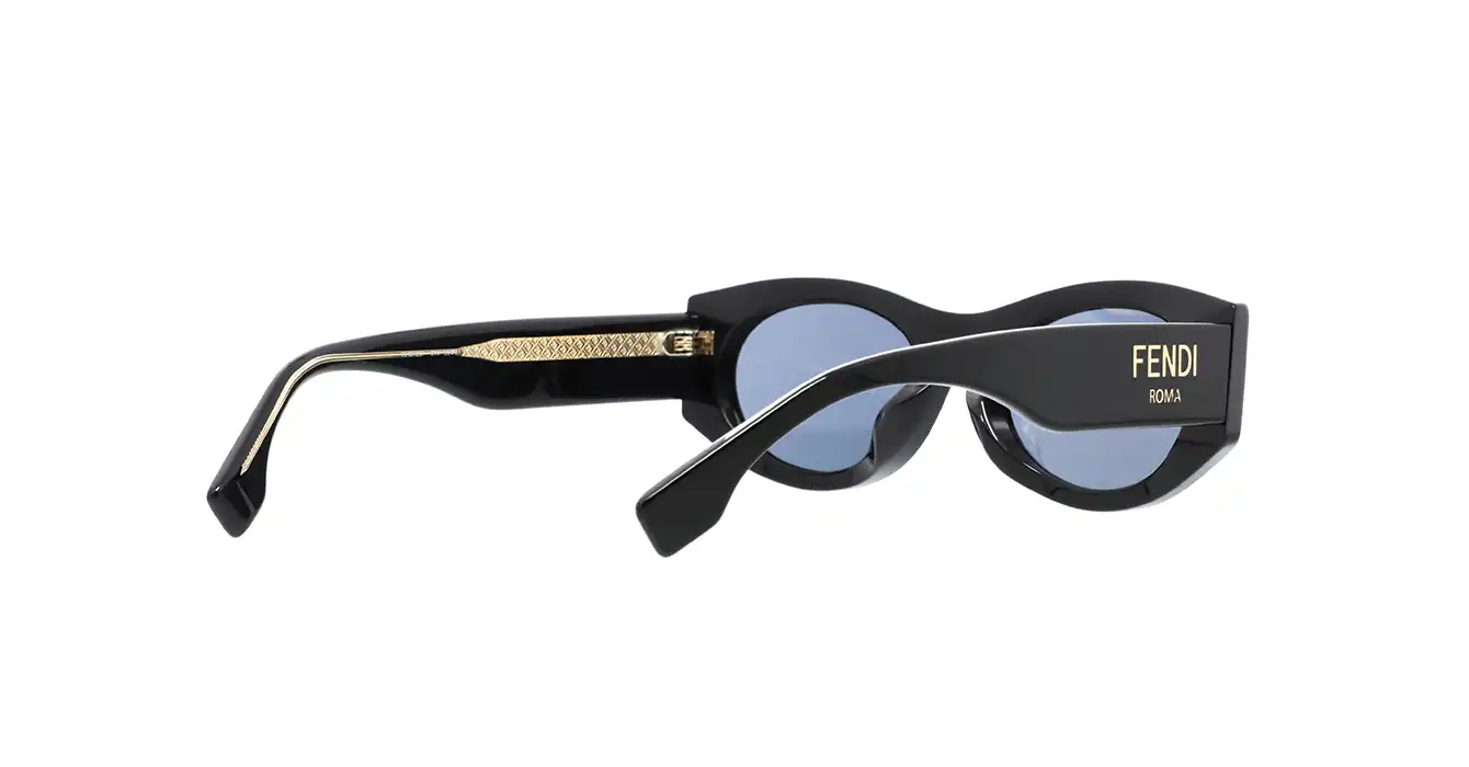 Fendi FE40125F 01V s53