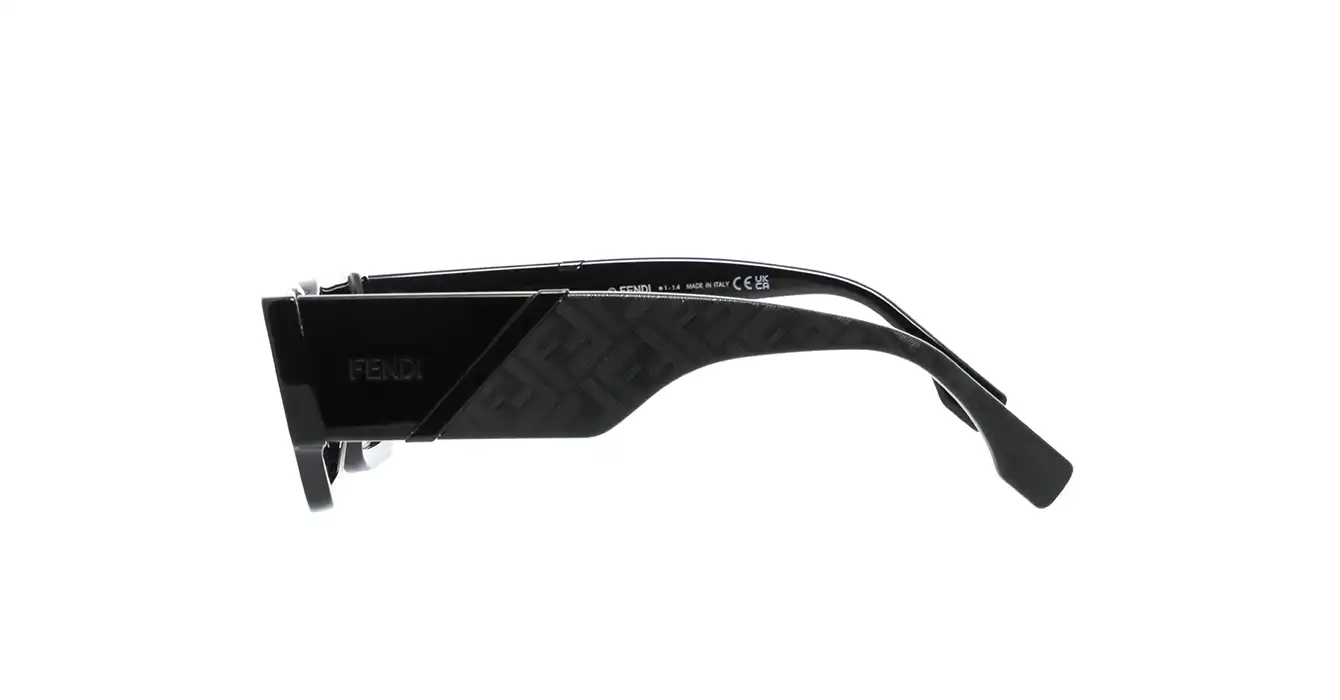Fendi FE40131I 01A s51
