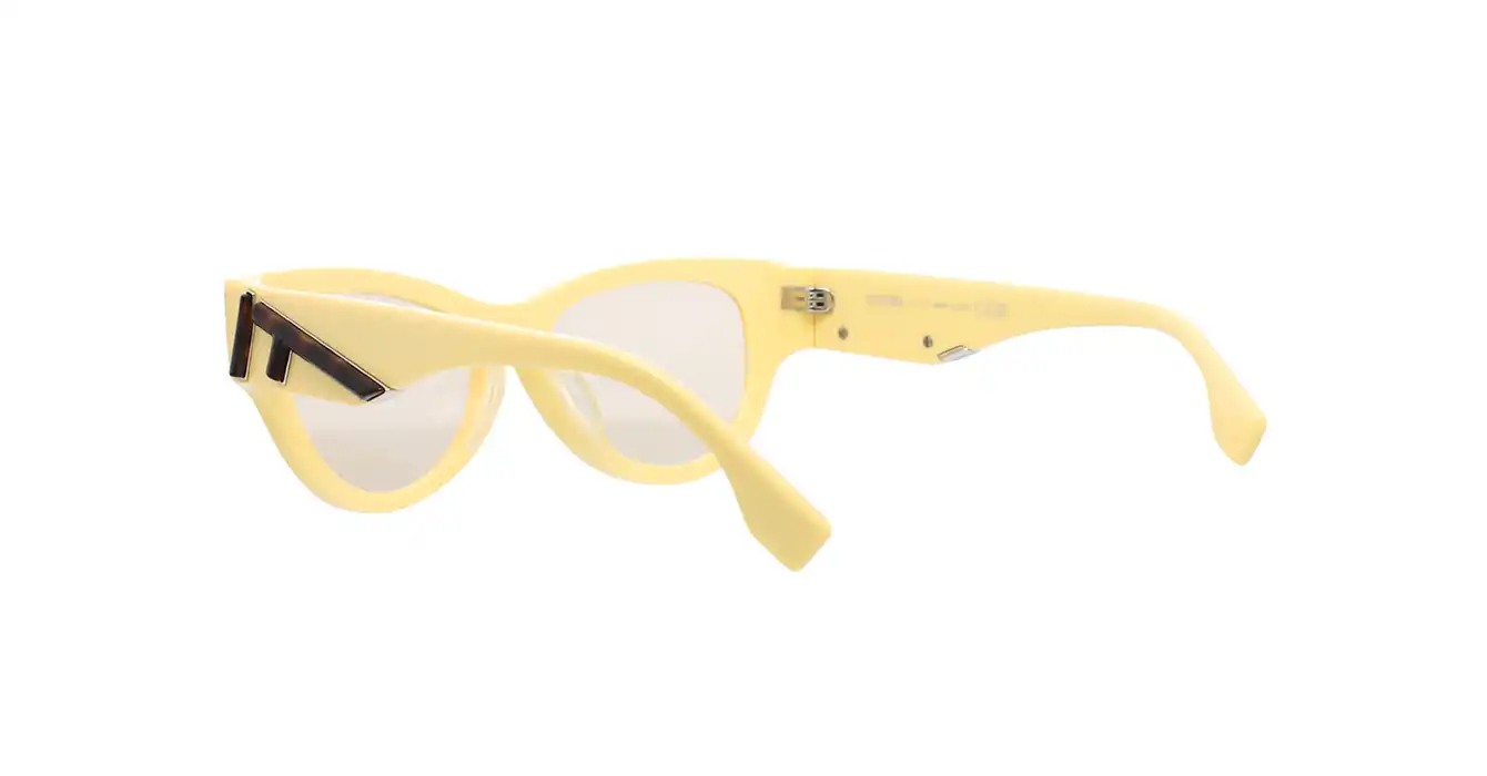 Fendi FE40135F 39E s00